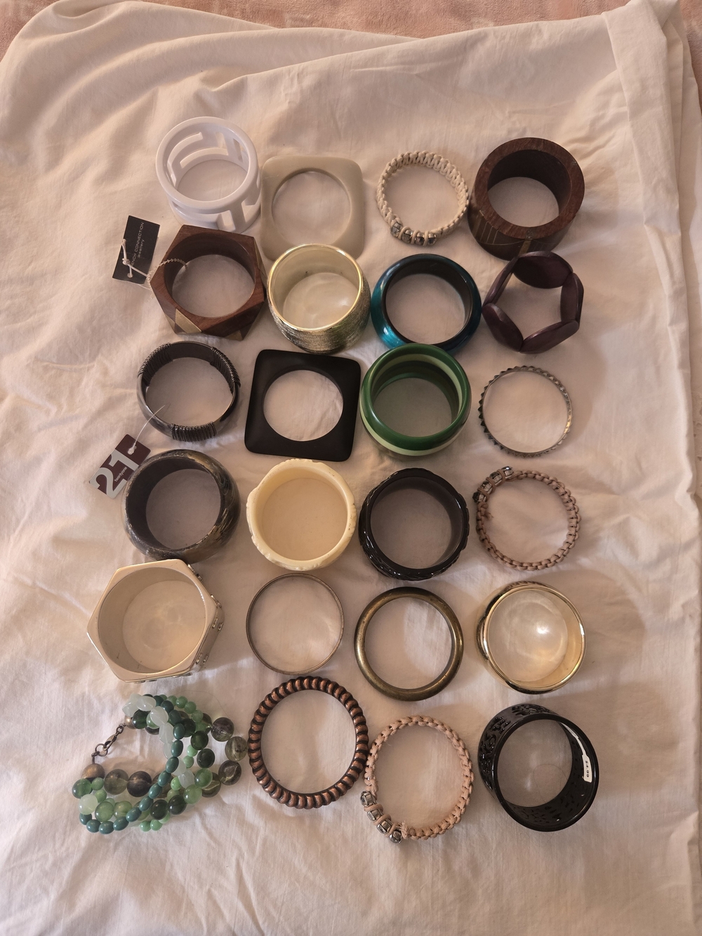 Mystery Grabbag Of Bracelets- 5 Pieces Per Bag